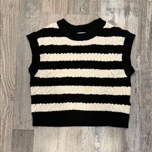 Zara cropped sweater, 8-9